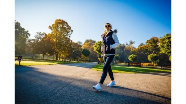 Περπάτημα για αδυνάτισμα: Πώς να περπατάς για να πέσεις -1 νούμερο σε ένα μήνα